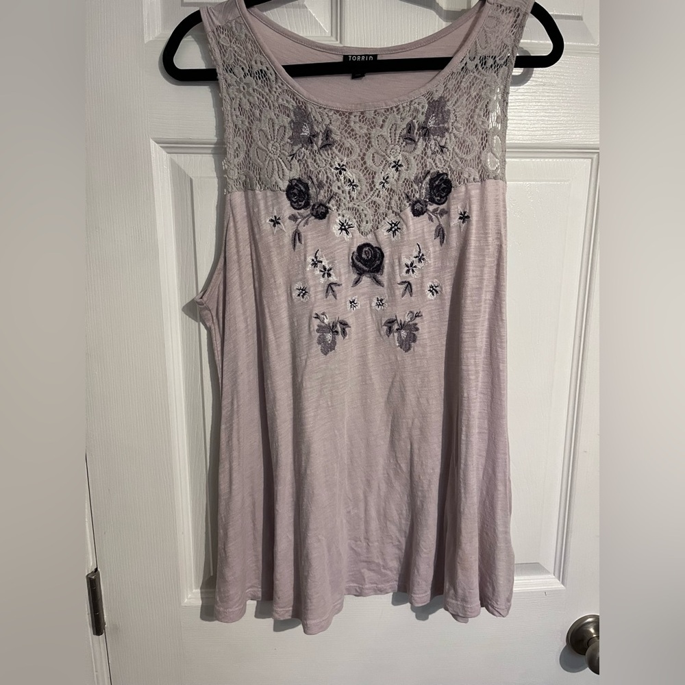 Torrid Women's Pink Lace Floral Top